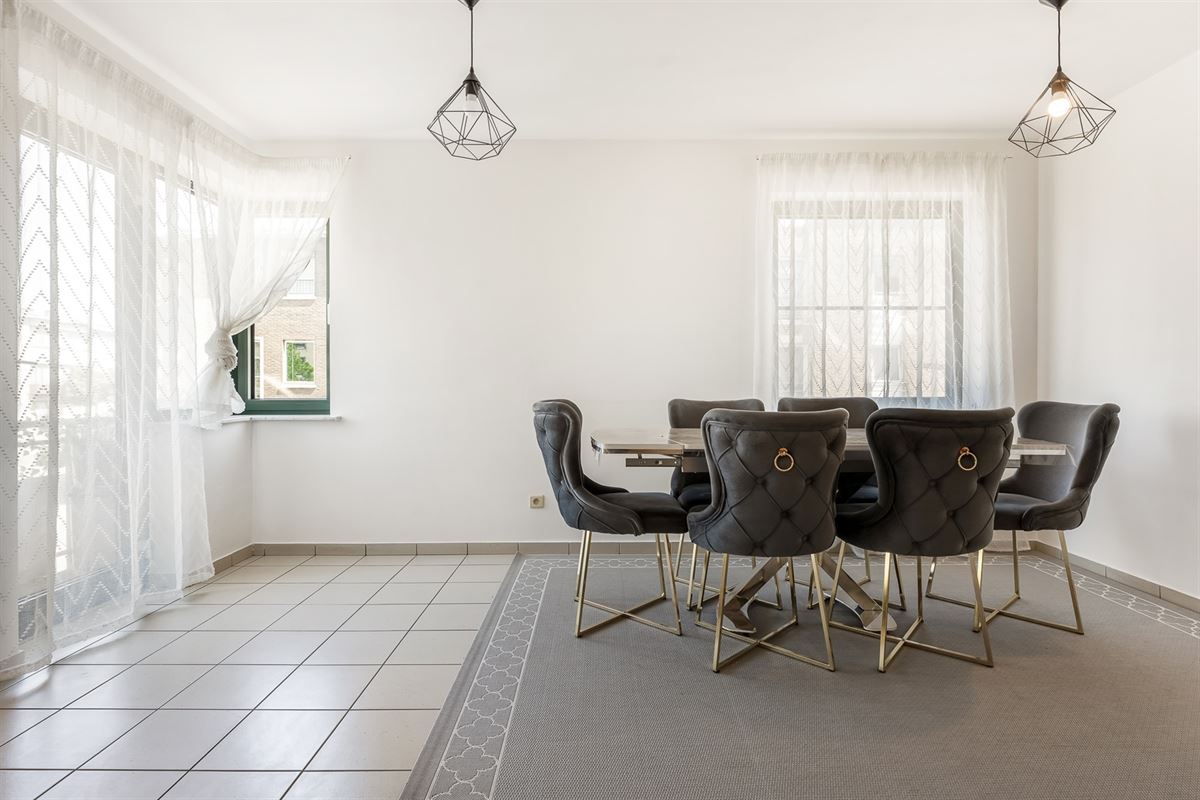 RUIM 2 SLAAPKAMER APPARTEMENT OP CENTRALE LIGGING IN BERINGEN CENTRUM