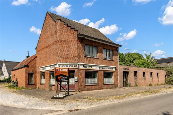 WONING MET POLYVALENTE RUIMTE (240M2!) VLAKBIJ NATUURDOMEIN