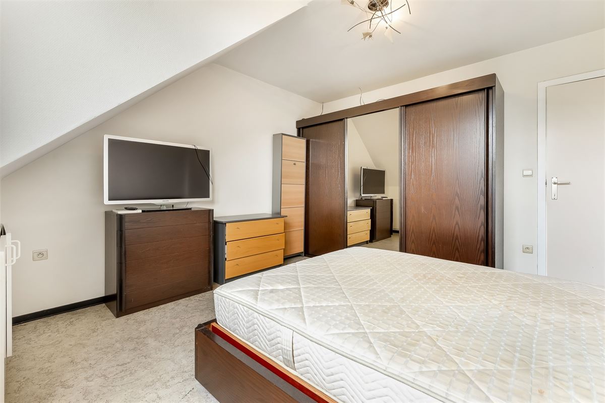 INSTAPKLAAR APPARTEMENT MET RUIM ZONNETERRAS PAL IN CENTRUM BALEN