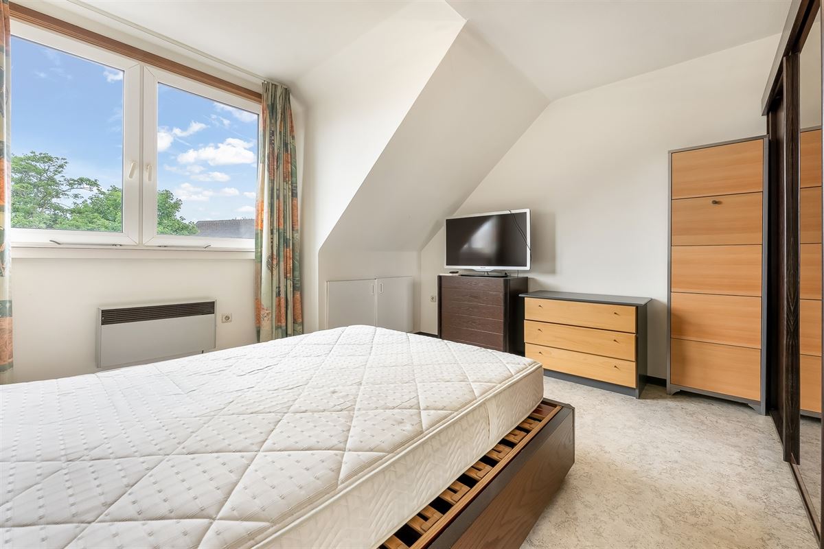 INSTAPKLAAR APPARTEMENT MET RUIM ZONNETERRAS PAL IN CENTRUM BALEN