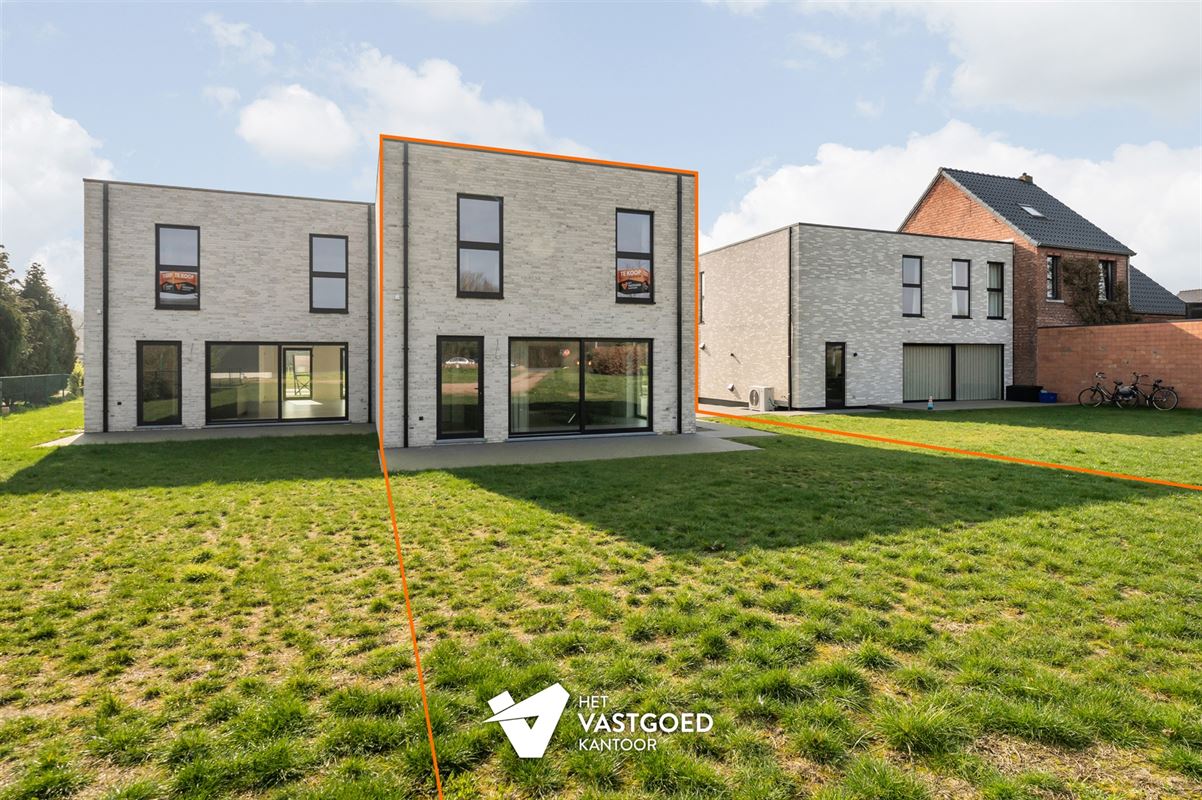 HOOGKWALITATIEVE, ENERGIEZUINIGE NIEUWBOUWWONING NABIJ CENTRUM BALEN