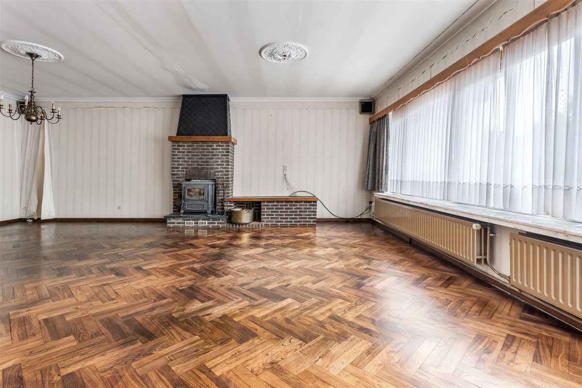 CENTRAAL GELEGEN, RUIME WONING (415M2)