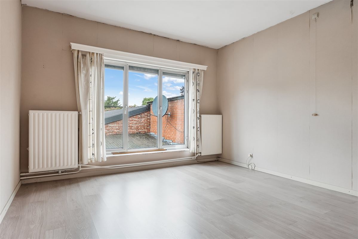 CENTRAAL GELEGEN, RUIME WONING (415M2)