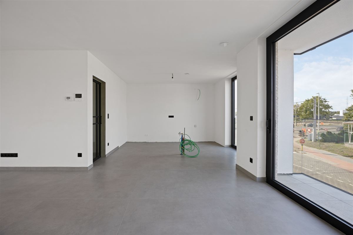 NIEUWBOUW APPARTEMENT VAN 105M² MET 2 SLAAPKAMERS EN TERRASSEN MET MOGELIJKHEID TOT AANKOOP 6% BTW!