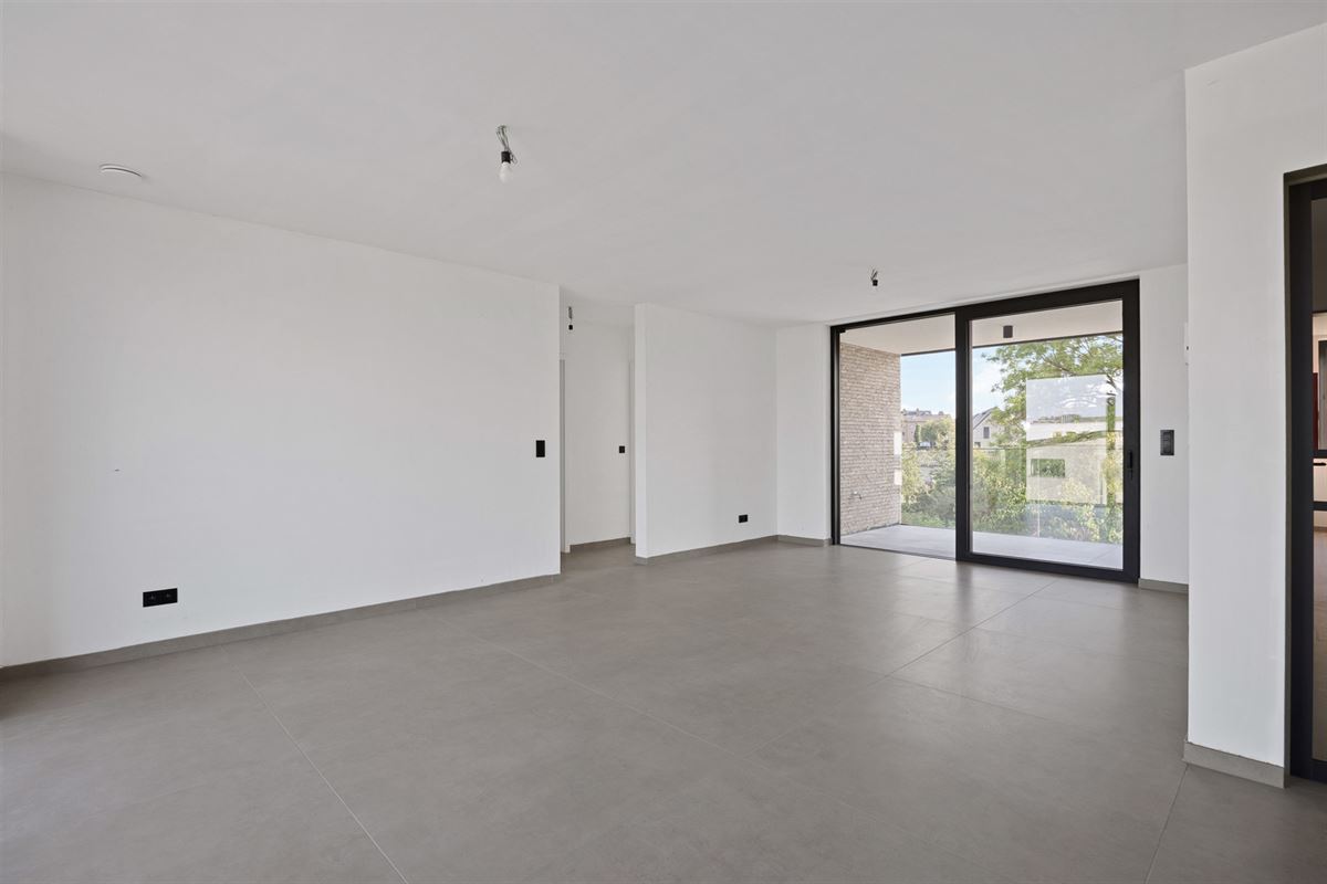 NIEUWBOUW APPARTEMENT VAN 105M² MET 2 SLAAPKAMERS EN TERRASSEN MET MOGELIJKHEID TOT AANKOOP 6% BTW!