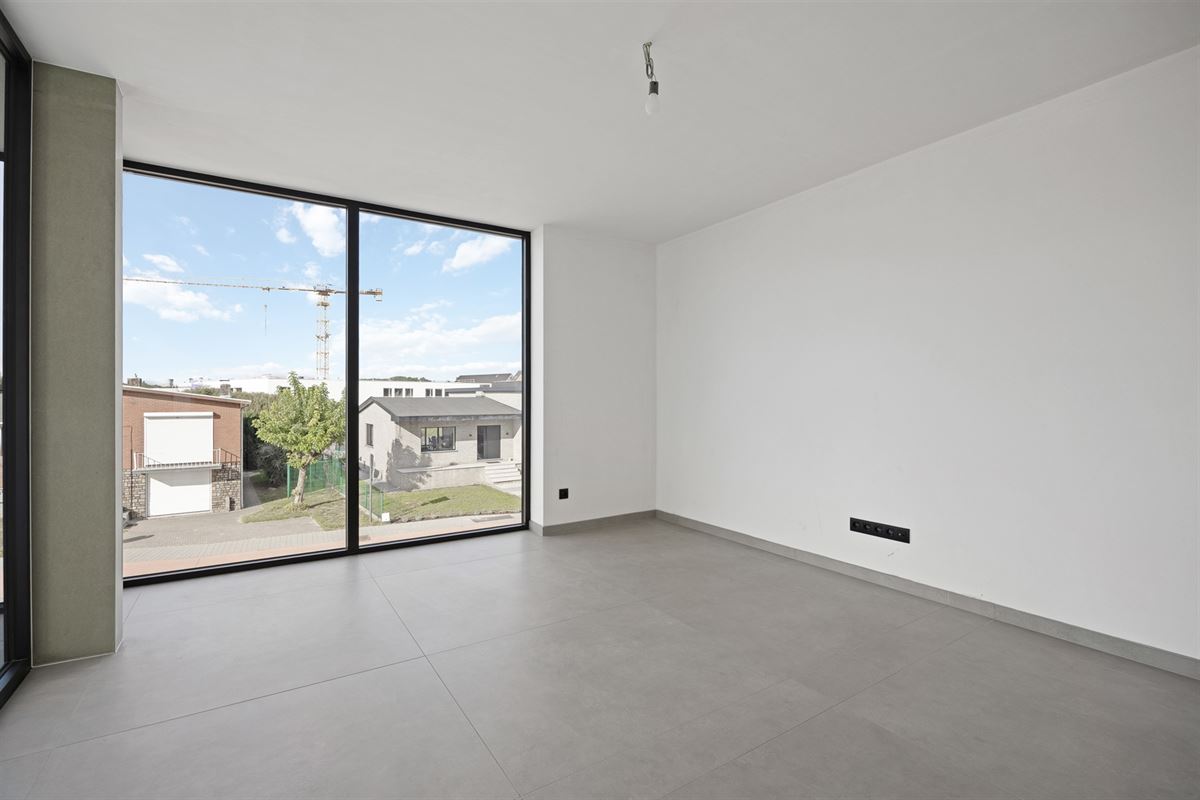 NIEUWBOUW APPARTEMENT VAN 113M² MET 2 SLAAPKAMERS EN TERRASSEN MET MOGELIJKHEID TOT AANKOOP 6% BTW!