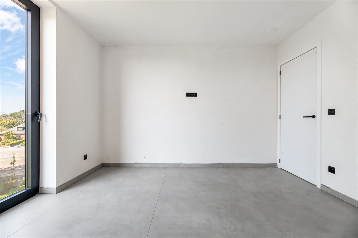 NIEUWBOUW APPARTEMENT VAN 105M² MET 2 SLAAPKAMERS EN TERRASSEN MET MOGELIJKHEID TOT AANKOOP 6% BTW!