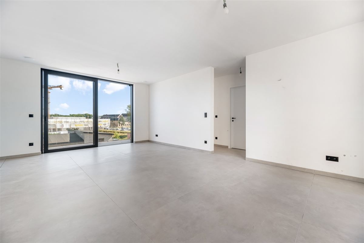 NIEUWBOUW APPARTEMENT VAN 105M² MET 2 SLAAPKAMERS EN TERRASSEN MET MOGELIJKHEID TOT AANKOOP 6% BTW!