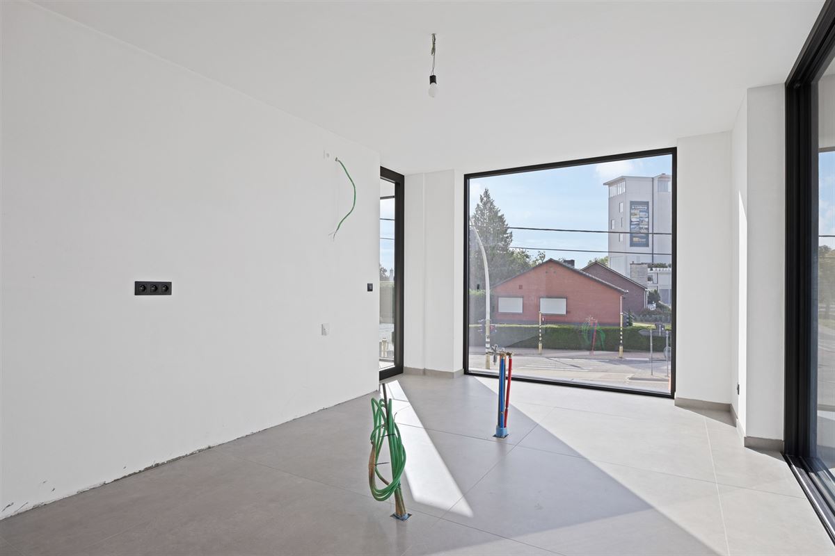 NIEUWBOUW APPARTEMENT VAN 113M² MET 2 SLAAPKAMERS EN TERRASSEN MET MOGELIJKHEID TOT AANKOOP 6% BTW!