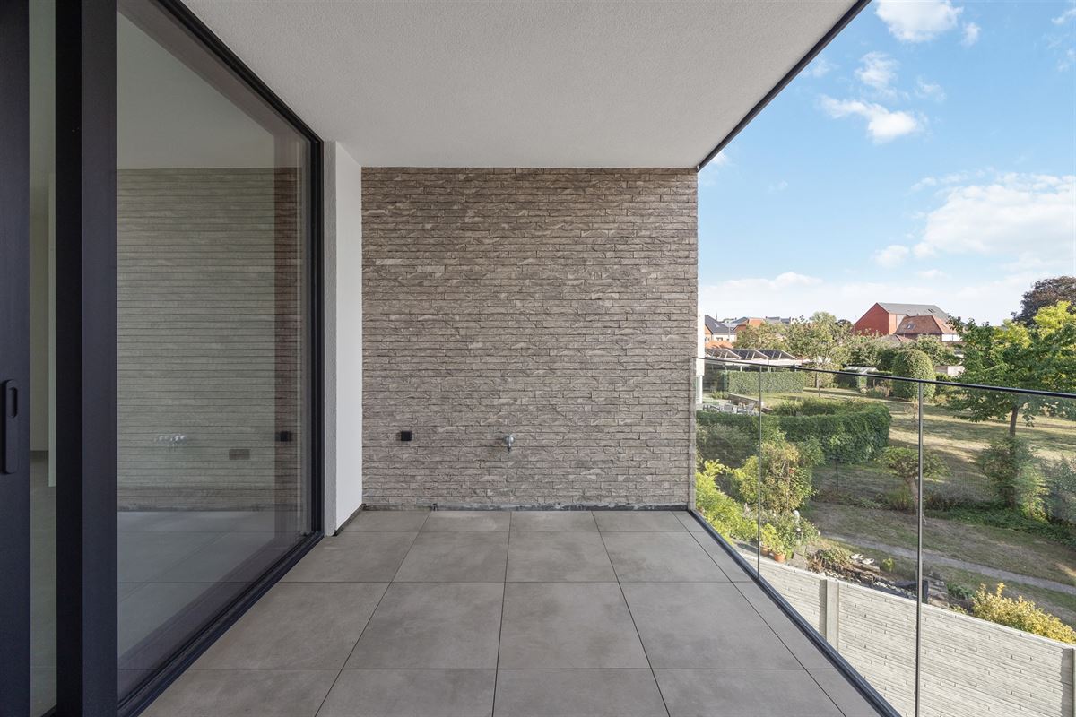 NIEUWBOUW APPARTEMENT VAN 105M² MET 2 SLAAPKAMERS EN TERRASSEN MET MOGELIJKHEID TOT AANKOOP 6% BTW!