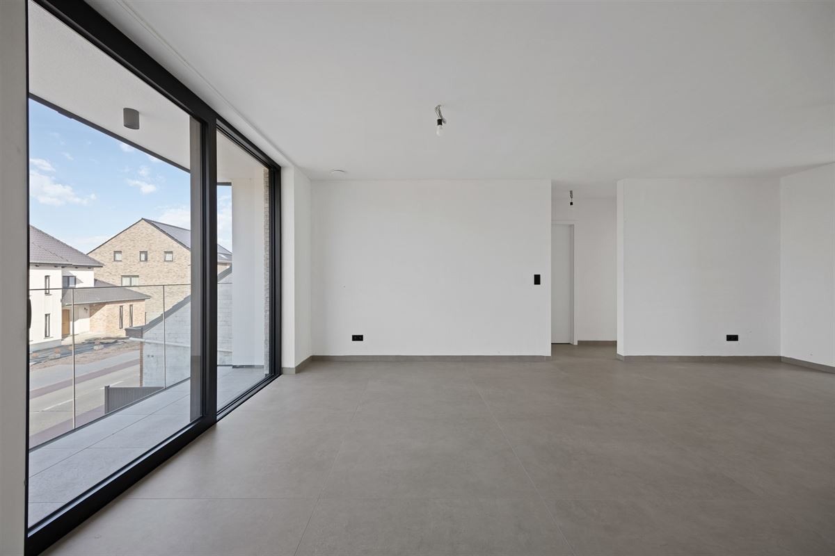 NIEUWBOUW APPARTEMENT VAN 105M² MET 2 SLAAPKAMERS EN TERRASSEN MET MOGELIJKHEID TOT AANKOOP 6% BTW!