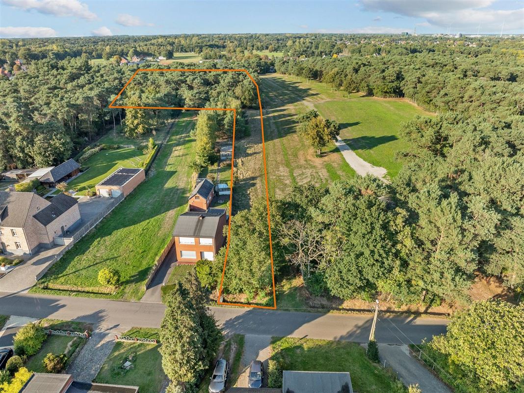 BOUWGROND HOB 1384M2 MET ACHTERLIGGEND BOS VAN 7560M2