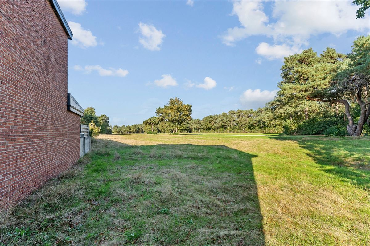 BOUWGROND HOB OP 1384M2 OP UNIEKE LIGGING!