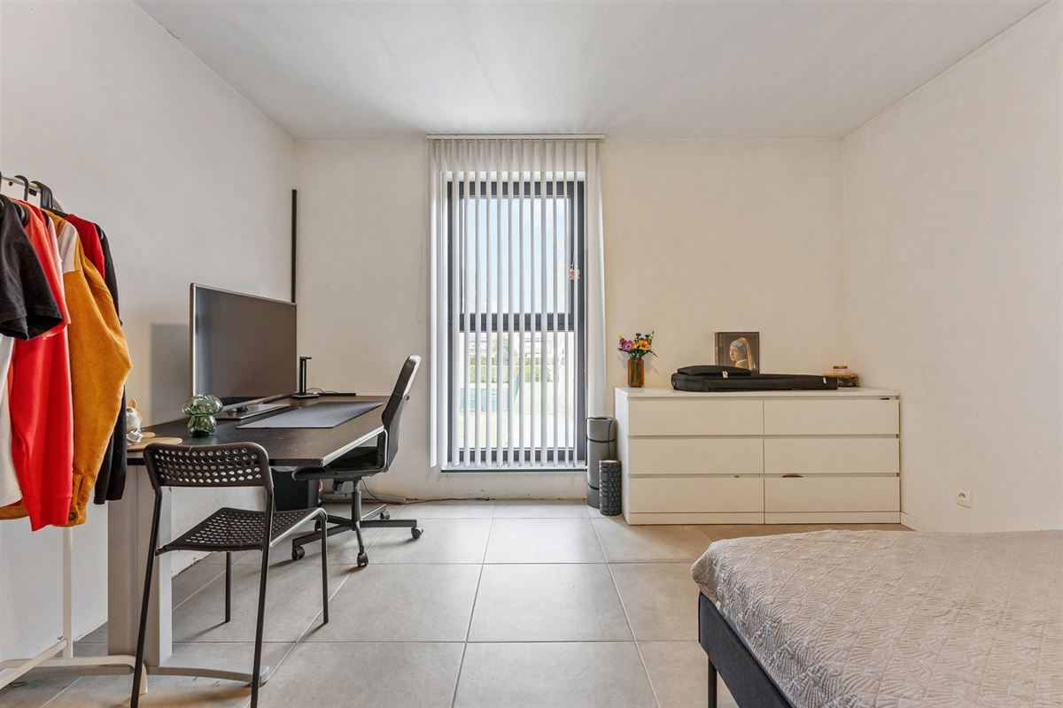 RUIM RECENT APPARTEMENT (2023) MET 2 SLAAPKAMERS TE KORSPEL