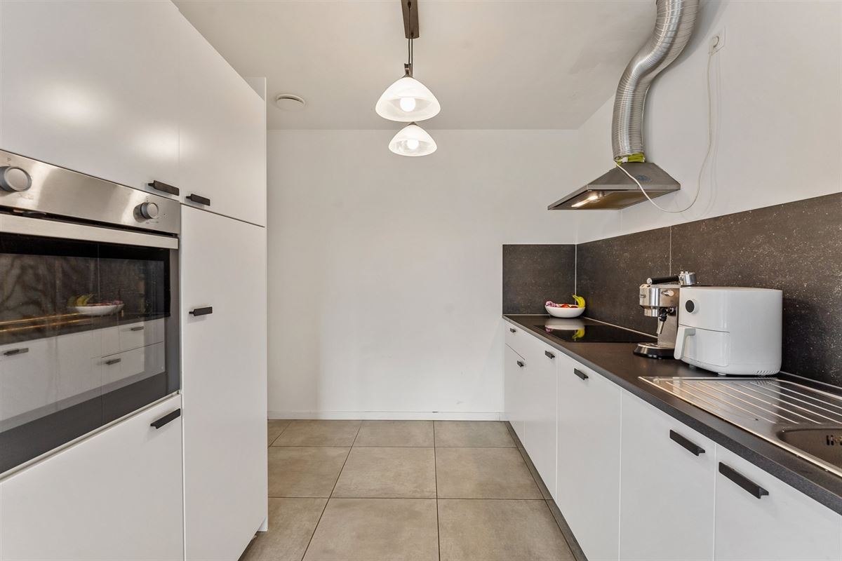 RUIM RECENT APPARTEMENT (2023) MET 2 SLAAPKAMERS TE KORSPEL