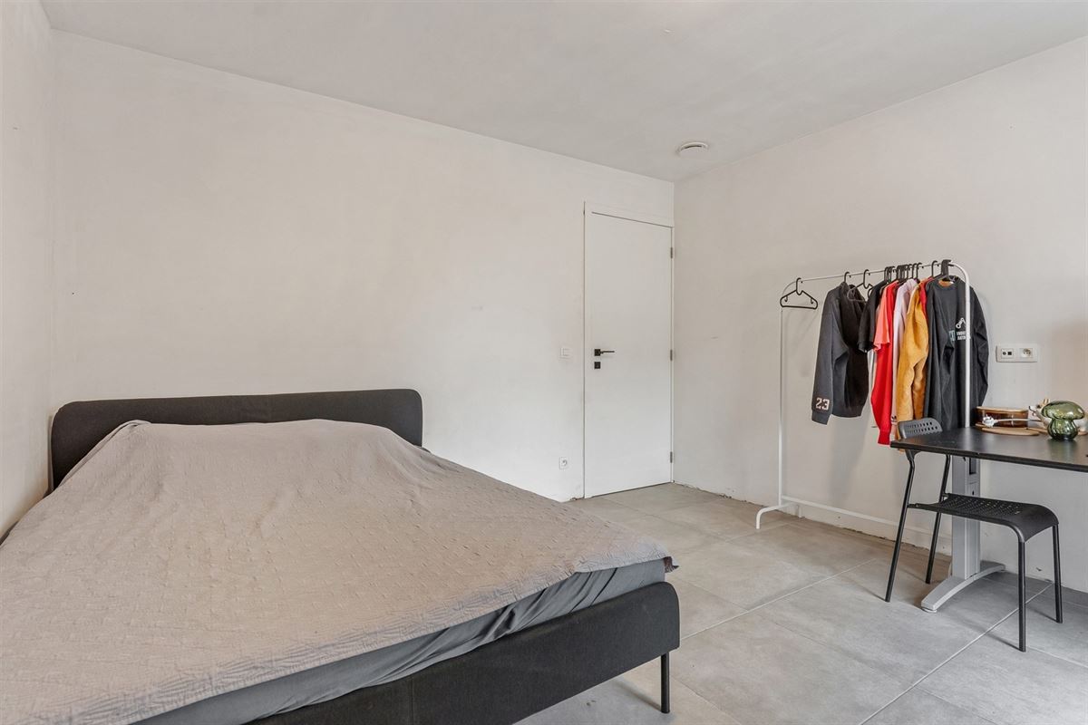 RUIM RECENT APPARTEMENT (2023) MET 2 SLAAPKAMERS TE KORSPEL