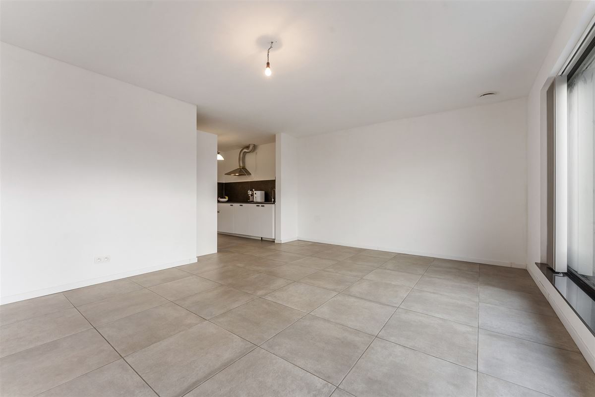 RUIM RECENT APPARTEMENT (2023) MET 2 SLAAPKAMERS TE KORSPEL
