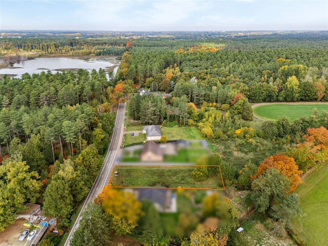 NIEUWBOUWWONING OP 1380M2 TEGEN NATUURGEBIED!