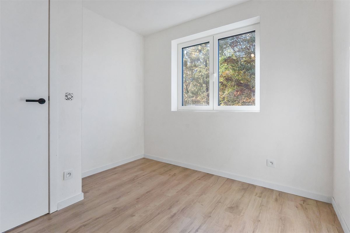 NIEUWBOUW OPEN BEBOUWING MET UITERST KWALITATIEVE EN ENERGETISCHE AFWERKING TE BERINGEN 6% BTW MOGELIJK