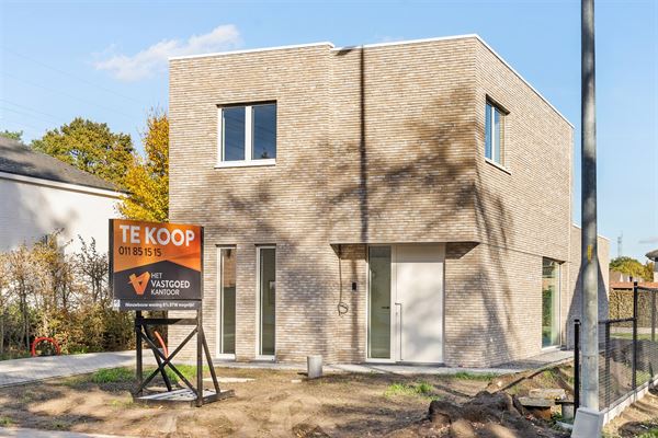 NIEUWBOUW OPEN BEBOUWING MET UITERST KWALITATIEVE EN ENERGETISCHE AFWERKING TE BERINGEN 6% BTW MOGELIJK