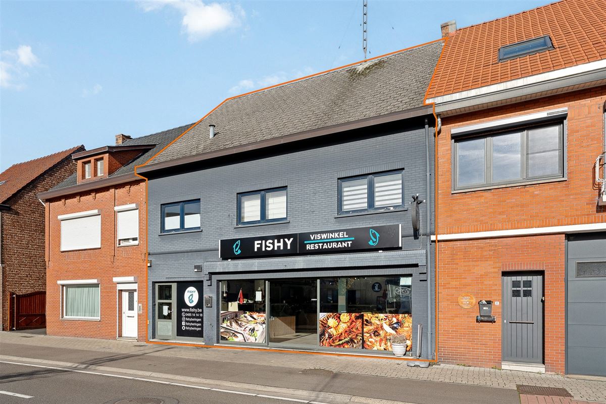 GERENOVEERD (2021) HANDELSPAND VAN 206 m2 MET EEN TE RENOVEREN BOVENLIGGEND APPARTEMENT (124 m2) MET 2 SLAAPKAMERS GELEGEN TE BERINGEN