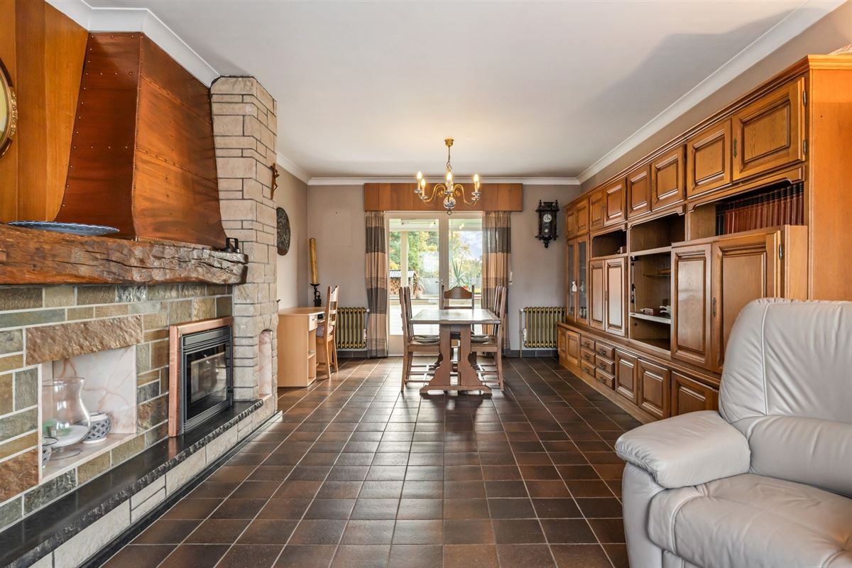 STATIGE, RUIME WONING OP MOOI PERCEEL OP PRACHTIGE LIGGING!