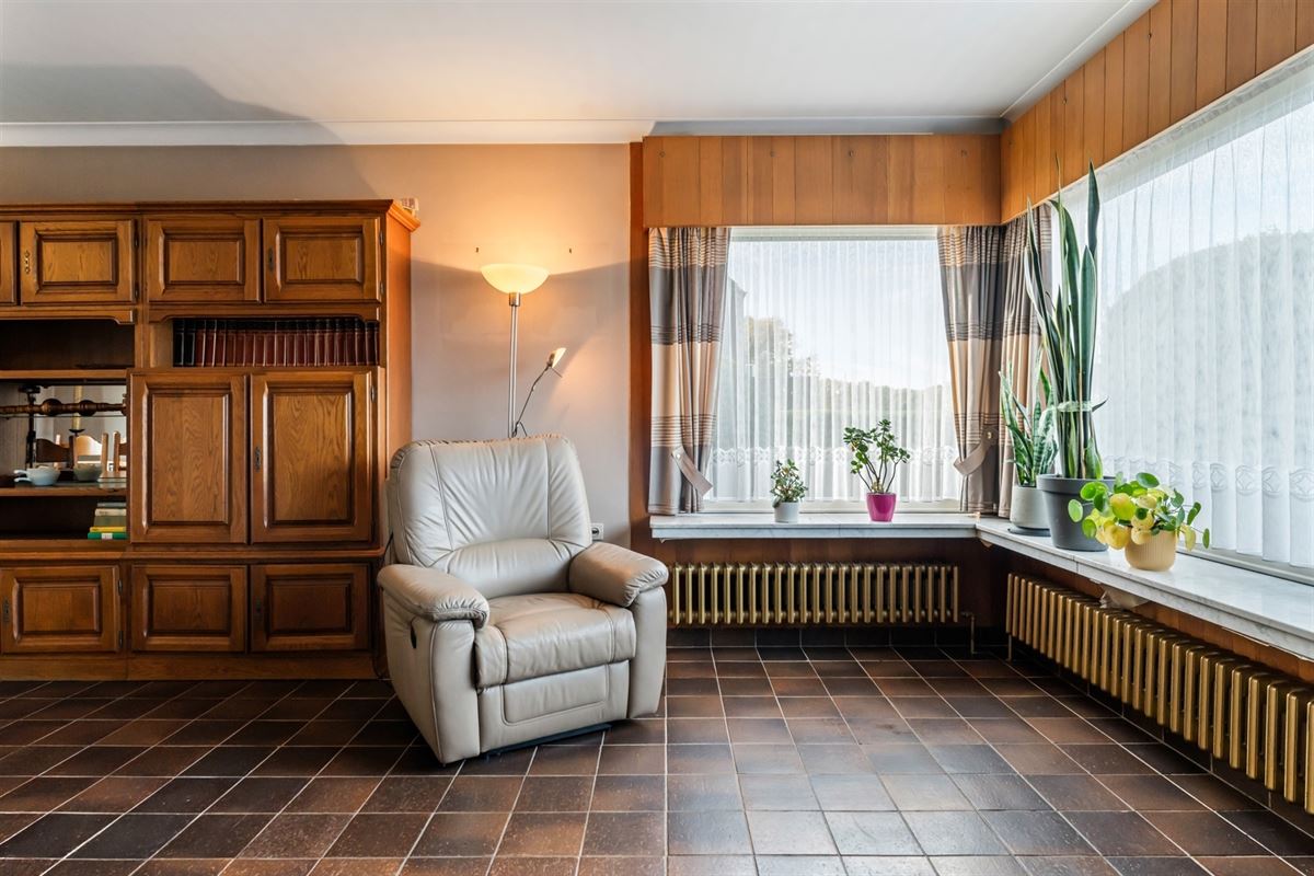 STATIGE, RUIME WONING OP MOOI PERCEEL OP PRACHTIGE LIGGING!