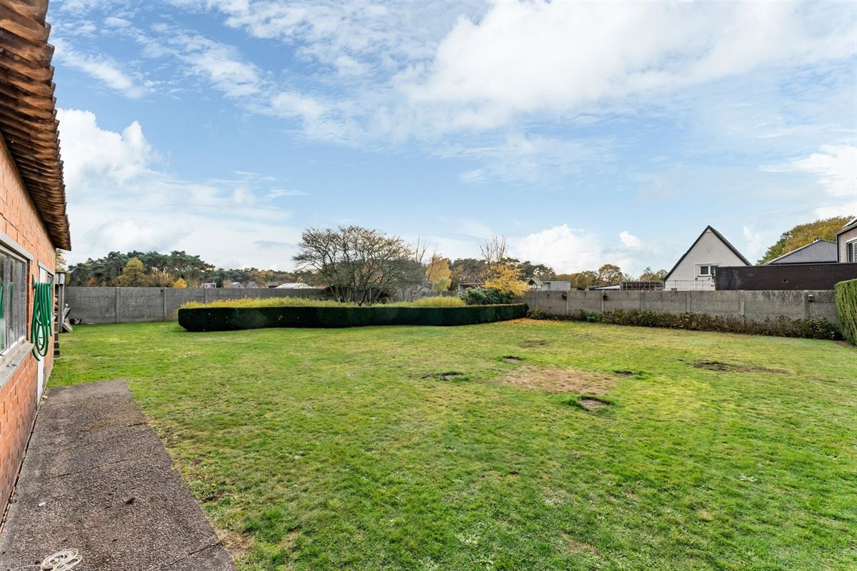 STATIGE, RUIME WONING OP MOOI PERCEEL OP PRACHTIGE LIGGING!