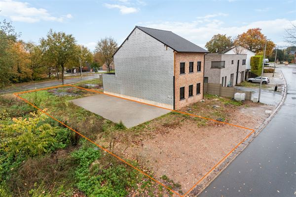 BOUWGROND VAN 3A71CA OP EEN RUSTIGE LOCATIE IN DE NABIJHEID VAN HET CENTRUM VAN BEVERLO