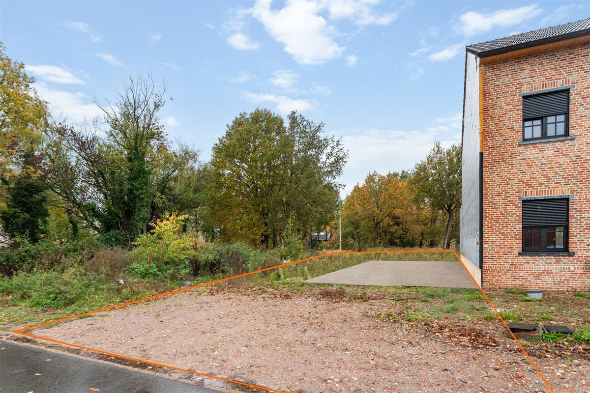 BOUWGROND VAN 3A71CA OP EEN RUSTIGE LOCATIE IN DE NABIJHEID VAN HET CENTRUM VAN BEVERLO