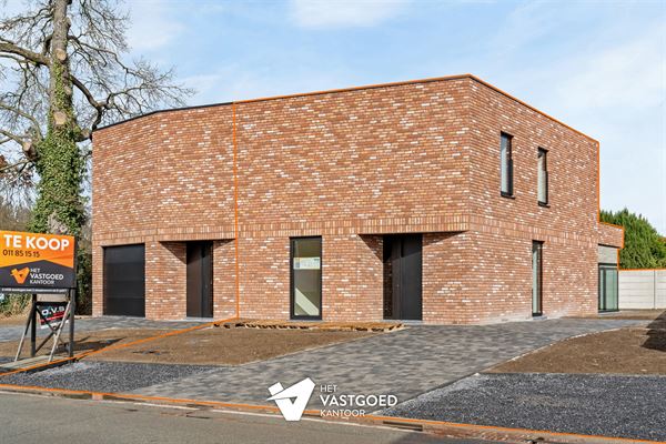 VOLLEDIG AFGEWERKTE NIEUWBOUWWONING OP CENTRALE LIGGING TE BERINGEN