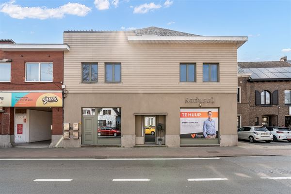 RUIM APPARTEMENT 199M2 MET HANDELSPAND OP TOP-LOCATIE!
