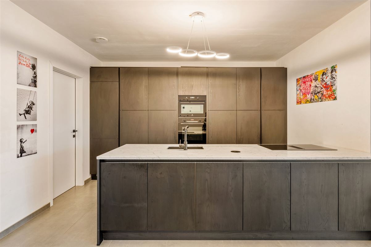 PERFECT ONDERHOUDEN GELIJKVLOERS APPARTEMENT MET 3 SLAAPKAMERS EN PRIVATE TUIN VAN 8A90CA TE KORSPEL