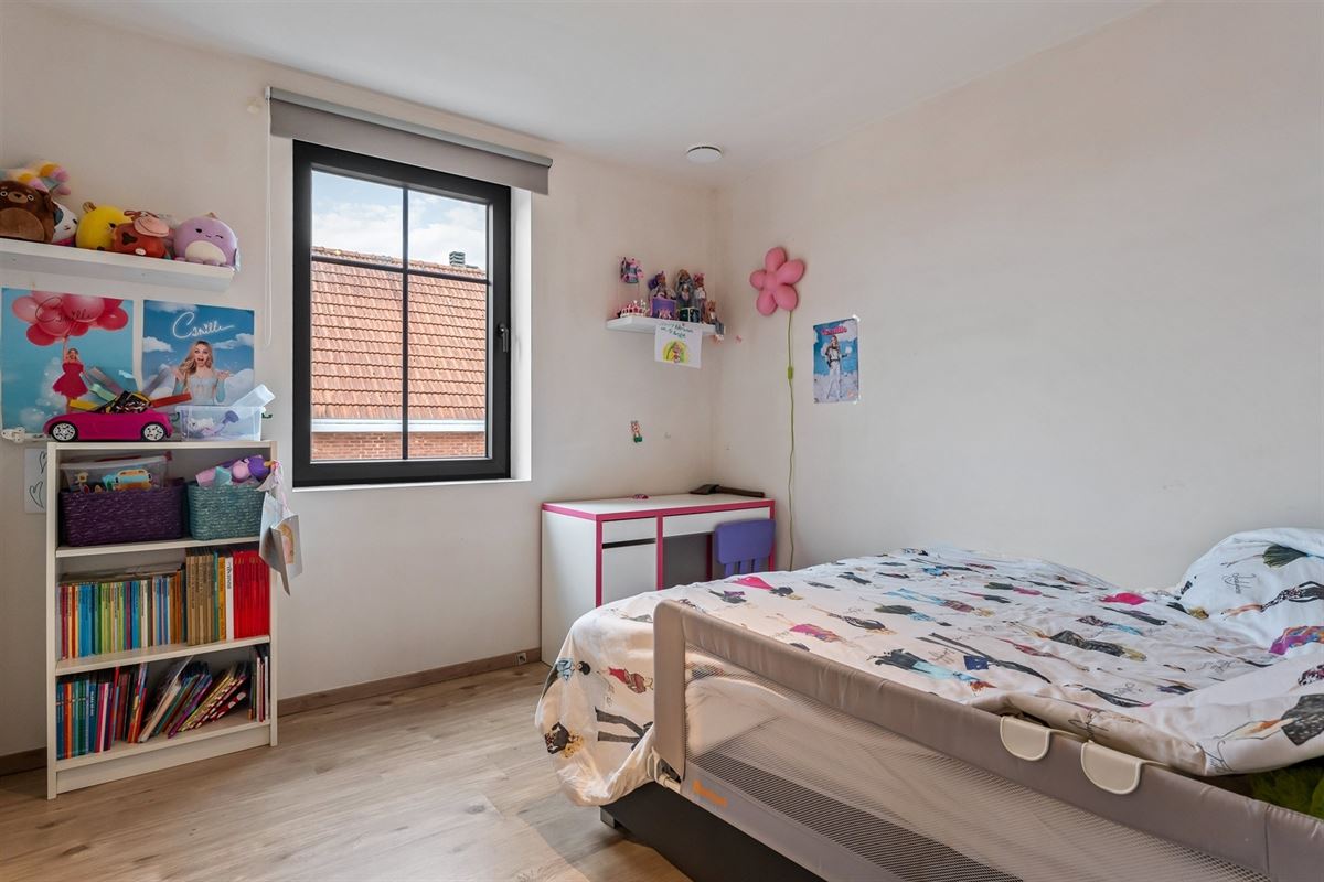 ENERGIEZUINIGE NIEUWBOUWWONING (E21) OP PERCEEL VAN 6A63CA IN GROENE DOCH CENTRALE OMGEVING