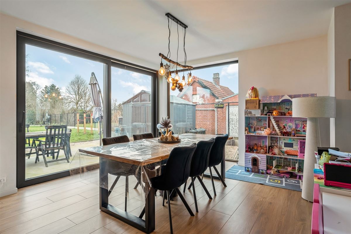 ENERGIEZUINIGE NIEUWBOUWWONING (E21) OP PERCEEL VAN 6A63CA IN GROENE DOCH CENTRALE OMGEVING