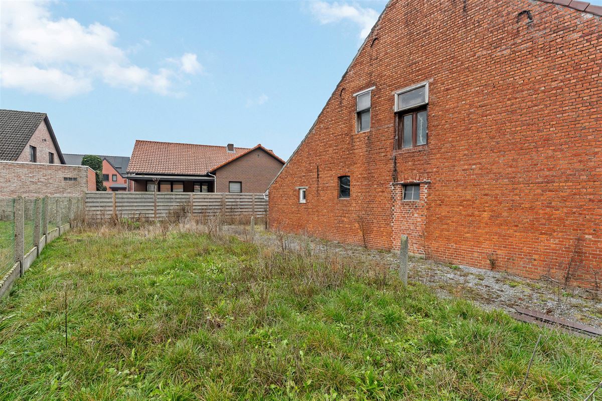 PROJECTGROND VOOR 2 WONINGEN IN GENENBOS LUMMEN