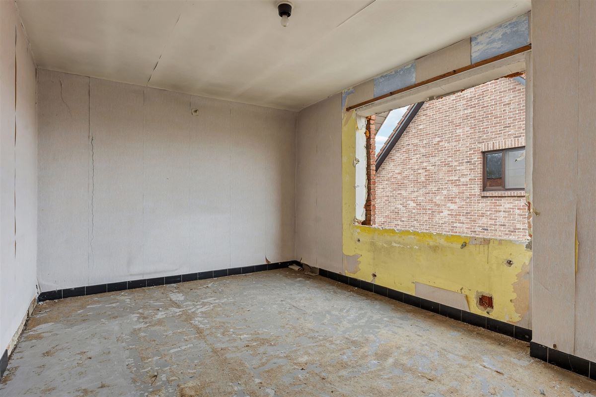 RENOVATIEPROJECT VOOR OPEN BEBOUWING OP RUIM PERCEEL VAN 11A31CA TE ZOLDER