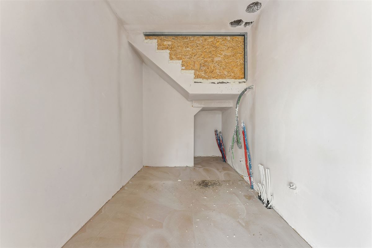 HOOG KWALITATIEVE NIEUWBOUWWONING OP CENTRALE LIGGING IN KOERSEL