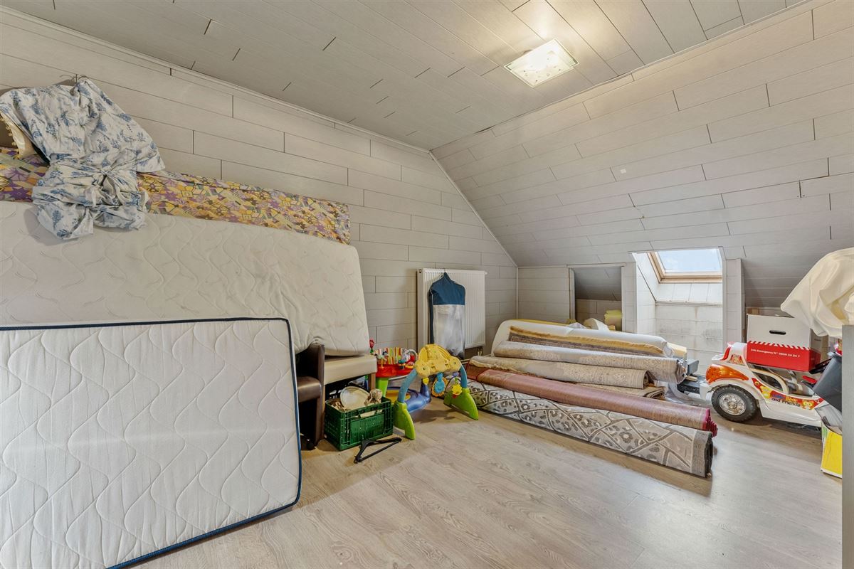 OP TE KNAPPEN WONING MET 3 SLAAPKAMERS PAL IN HET CENTRUM VAN PAAL