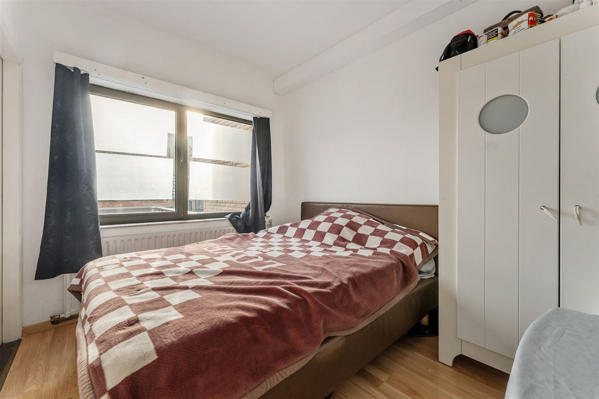 OP TE KNAPPEN WONING MET 3 SLAAPKAMERS PAL IN HET CENTRUM VAN PAAL