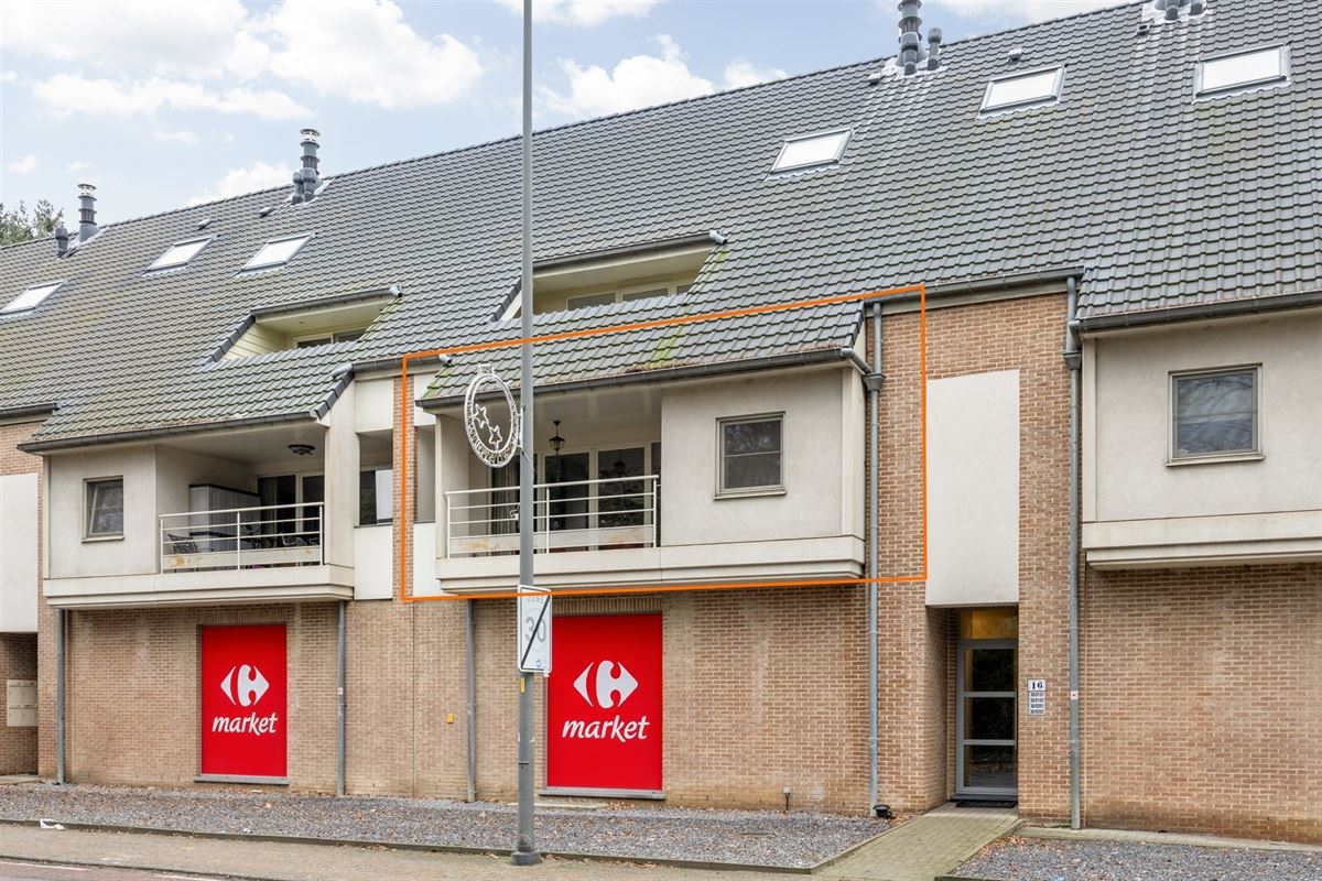 ENERGIEZUINIG APPARTEMENT MET 2 SLAAPKAMERS EN ZEER RUIM TERRAS (50M²) IN HET CENTRUM VAN OOSTHAM
