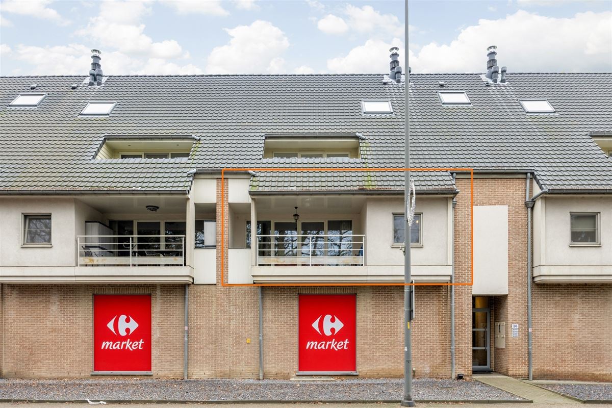 ENERGIEZUINIG APPARTEMENT MET 2 SLAAPKAMERS EN ZEER RUIM TERRAS (50M²) IN HET CENTRUM VAN OOSTHAM
