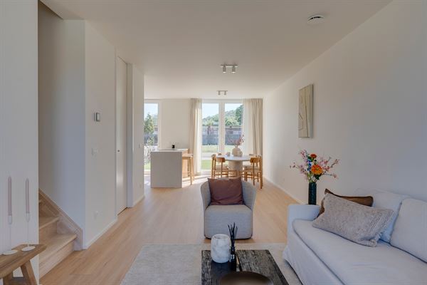 VOLLEDIG INSTAPKLAAR WONEN MET RUIMTE OM TE GROEIEN