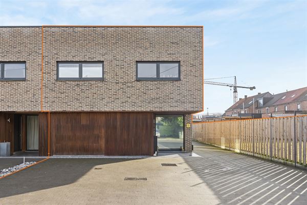 RUIME ENERGIEZUINIGE WONING MET 3 SLAAPKAMERS RUSTIG GELEGEN TE LEOPOLDSBURG