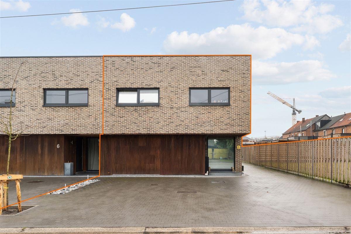 RUIME ENERGIEZUINIGE WONING MET 3 SLAAPKAMERS RUSTIG GELEGEN TE LEOPOLDSBURG