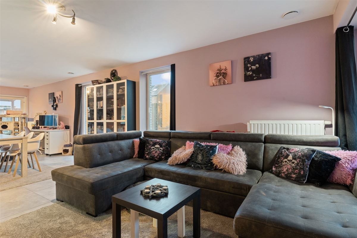 RUIME ENERGIEZUINIGE WONING MET 3 SLAAPKAMERS RUSTIG GELEGEN TE LEOPOLDSBURG