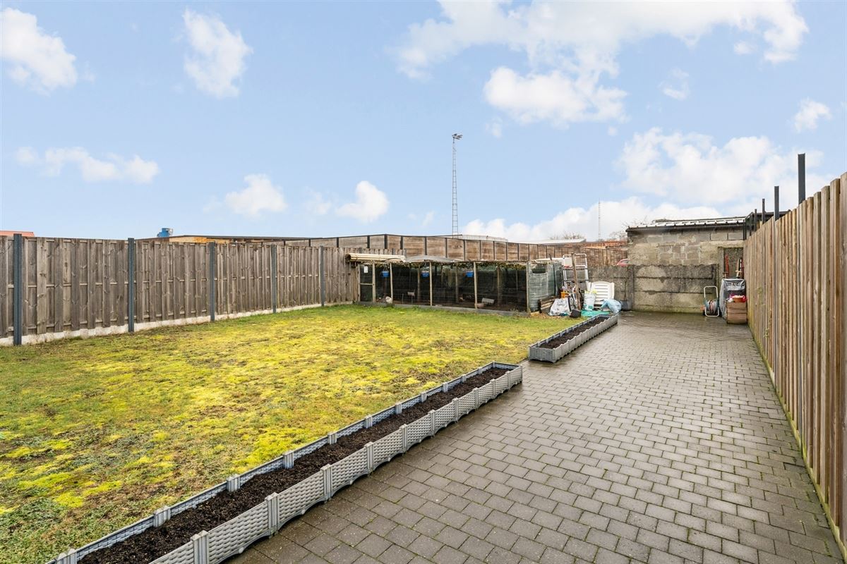 RUIME ENERGIEZUINIGE WONING MET 3 SLAAPKAMERS RUSTIG GELEGEN TE LEOPOLDSBURG