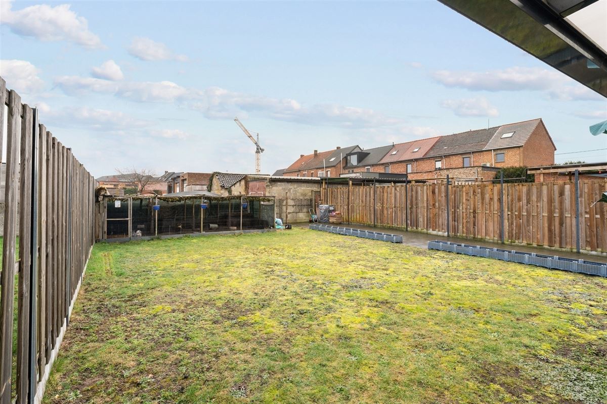 RUIME ENERGIEZUINIGE WONING MET 3 SLAAPKAMERS RUSTIG GELEGEN TE LEOPOLDSBURG