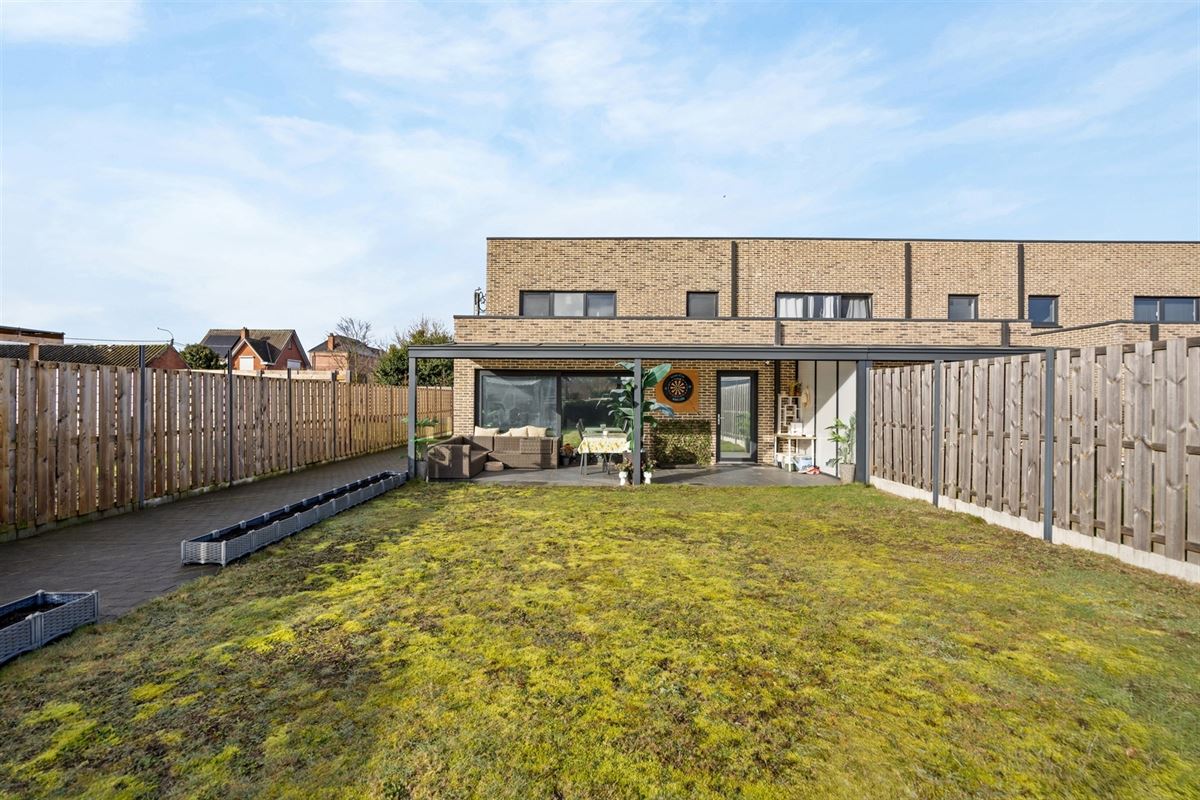 RUIME ENERGIEZUINIGE WONING MET 3 SLAAPKAMERS RUSTIG GELEGEN TE LEOPOLDSBURG