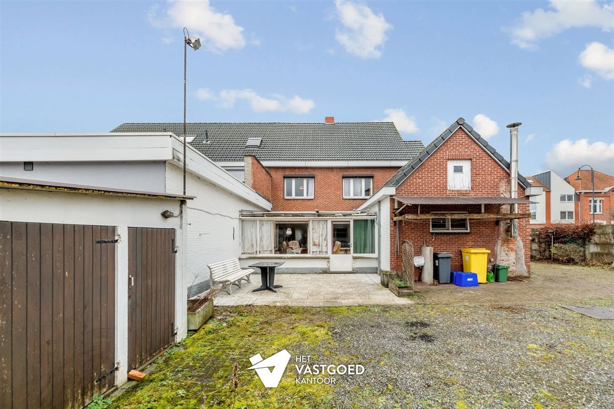 CENTRAAL GELEGEN, RUIME WONING MET VEEL MOGELIJKHEDEN!